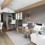 Ahorn Apartment