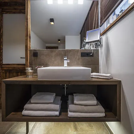 Ahorn Apartment Mittelberg